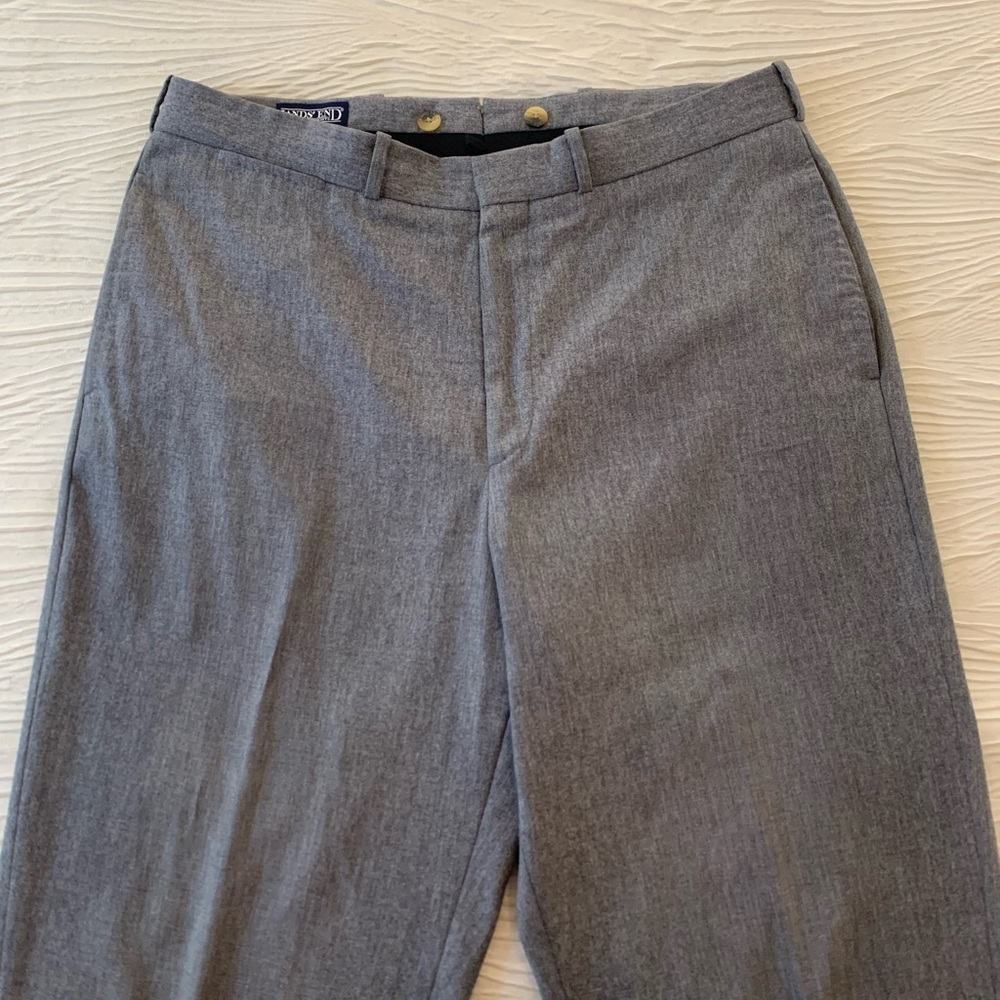 Land’s End Gray Wool/Cashmere Blend Flat Front Trousers, size 36x32